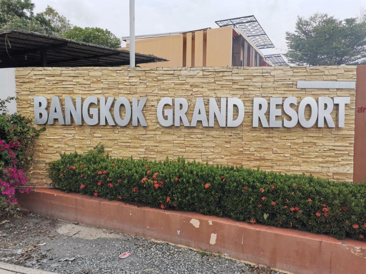 Bangkok.Grand.Resort Bang Bo Extérieur photo