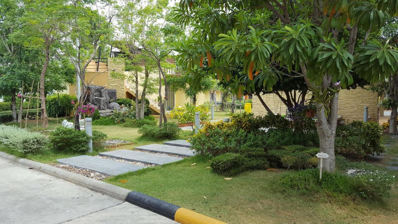 Bangkok.Grand.Resort Bang Bo Extérieur photo