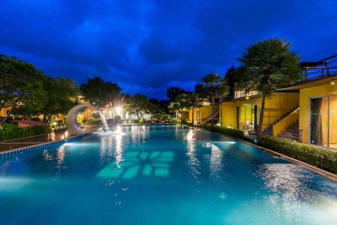 Bangkok.Grand.Resort Bang Bo Extérieur photo